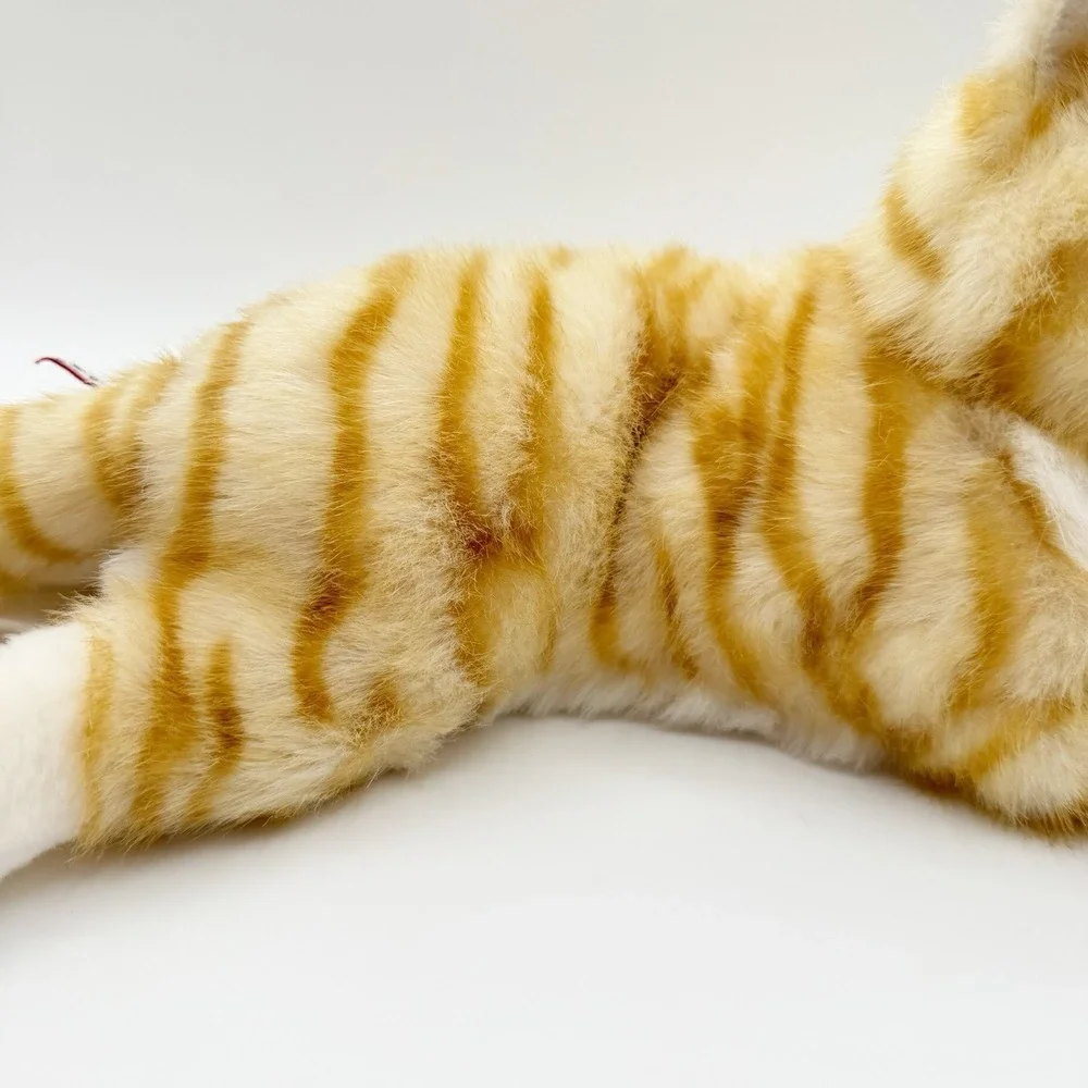 Douglas cuddle toy